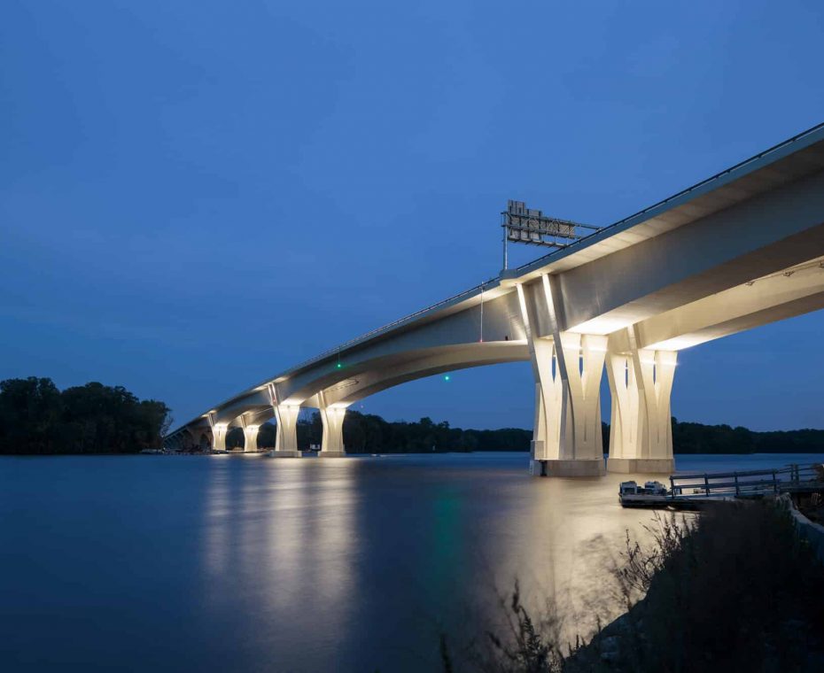 I-90 Dresbach Bridge